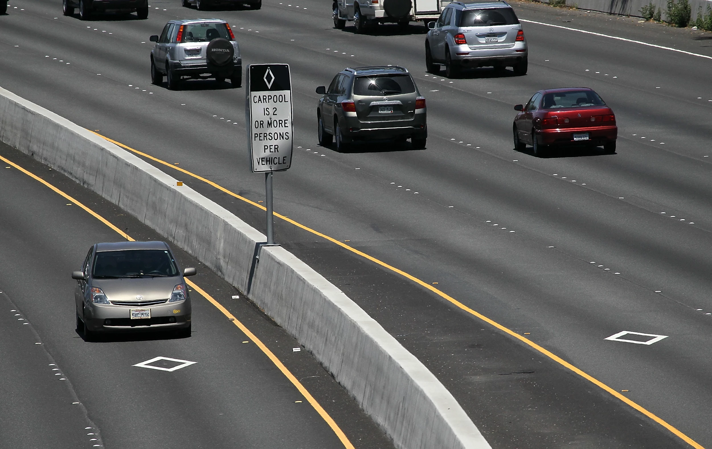 HOV Lanes - New Jersey 101.5