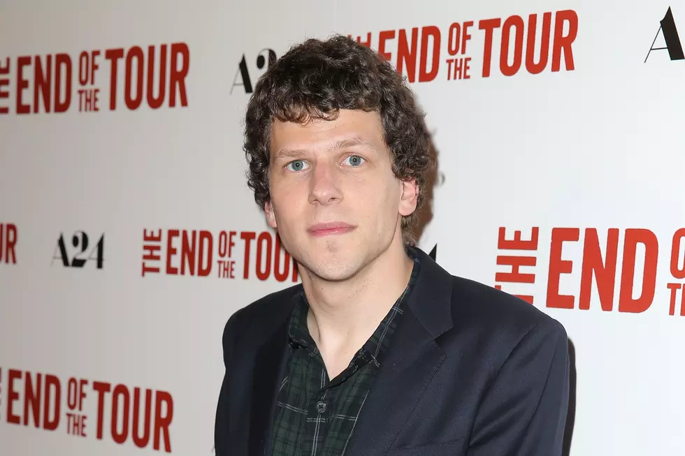 Actor Jesse Eisenberg compares Comic-Con to genocide
