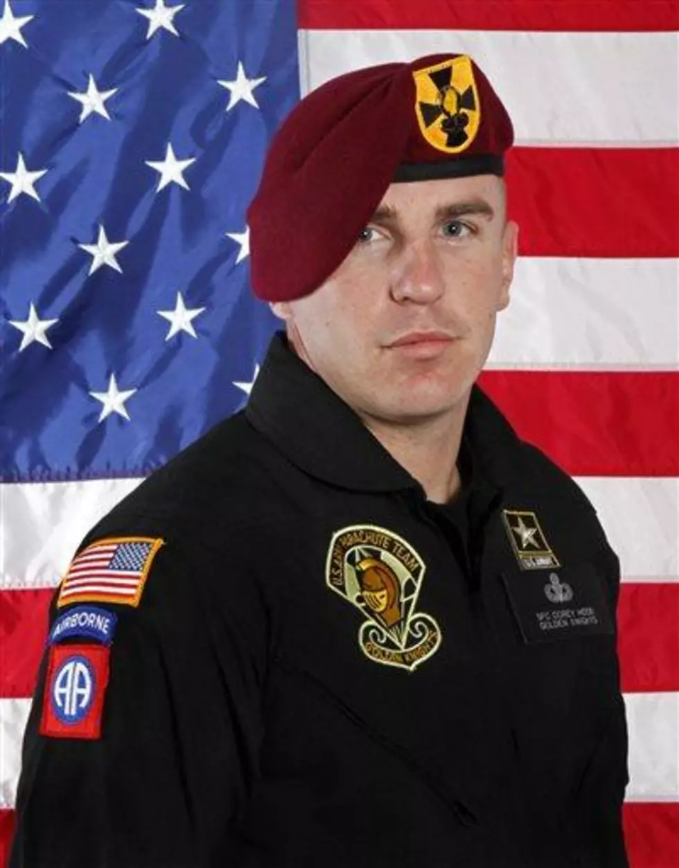 US Army skydiver dies from Chicago air show injuries