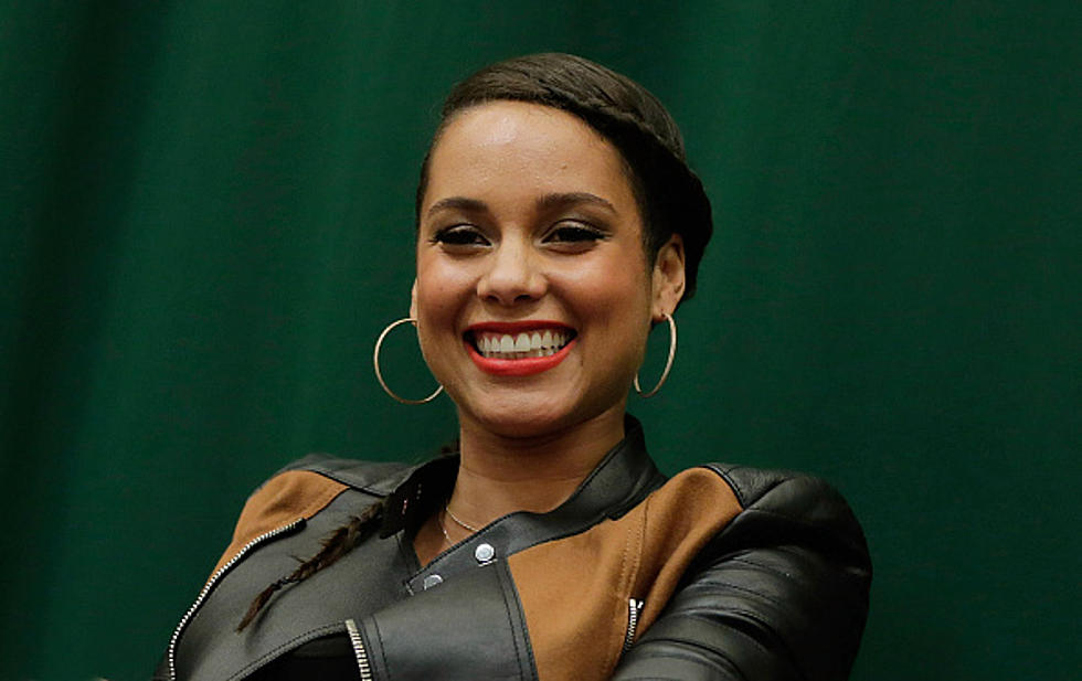 Alicia Keys puts 32-room Englewood home on market for $15M