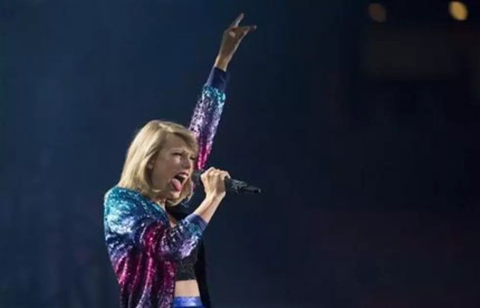 13-year-old hurt in fall at Taylor Swift concert in Seattle