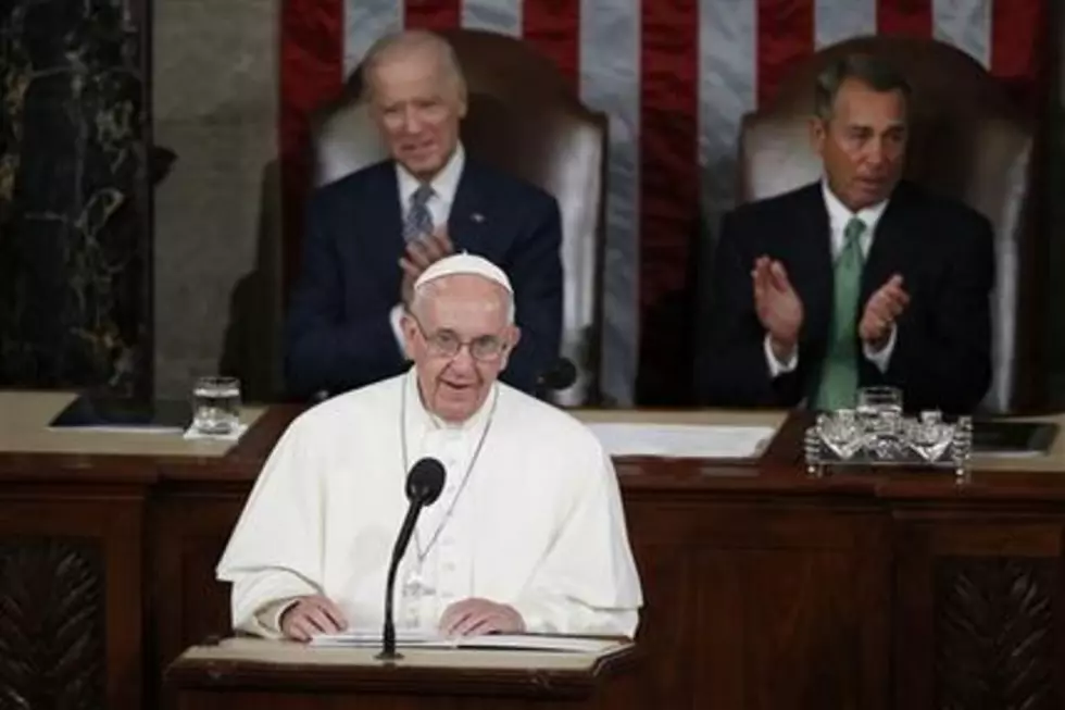 Ovation from lawmakers: Pope Francis at the Capitol