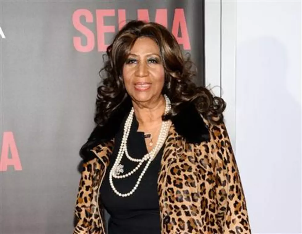 Aretha Franklin has a song &#8212; and a gift &#8212; for the pope