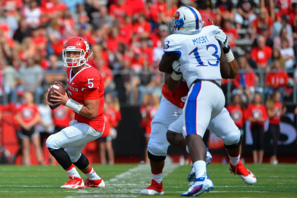Rutgers tops Kansas on 2 Laviano touchdowns