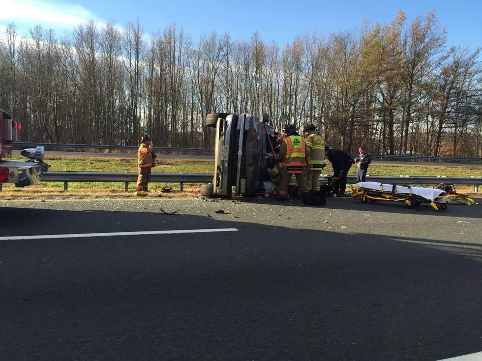 Route 195 accident ties up morning commute