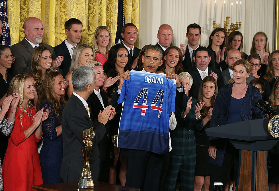 US women’s soccer team visits White House