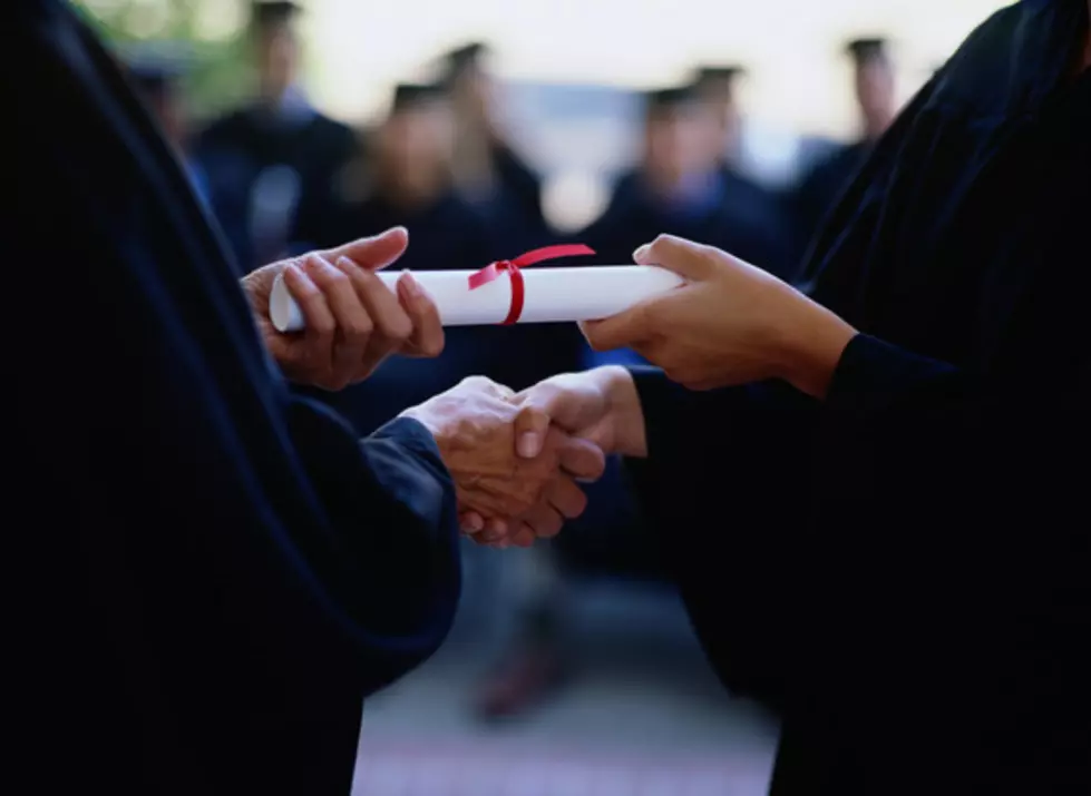 Student Loan Debt Drags on Jersey Economy, Study Finds