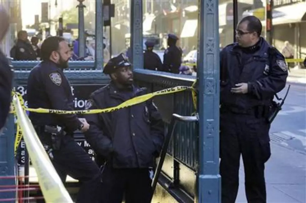 1 killed, 2 hurt in NYC Penn Station shooting, police say