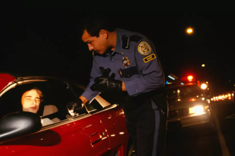 Turn your interior light on in a traffic stop or else (Poll)