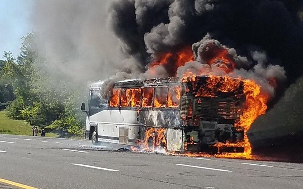 Bus fire closes part of Garden State Parkway
