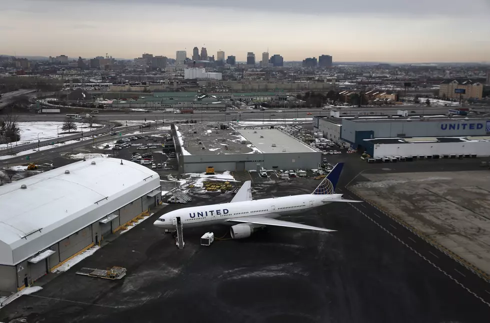 What are the best, and worst, times to fly out of Newark?