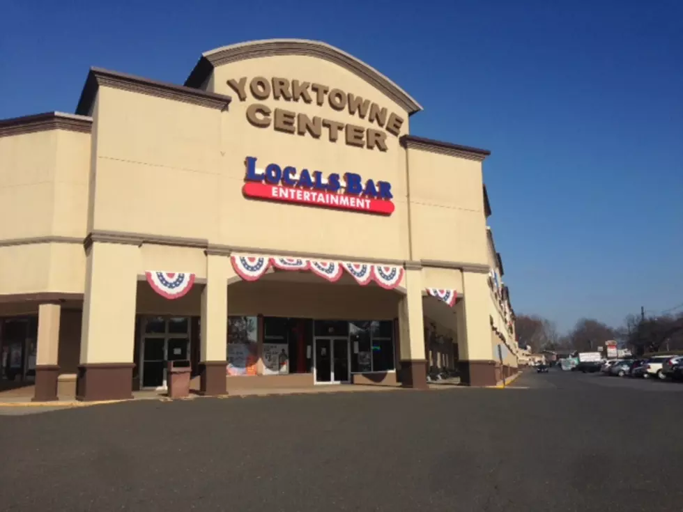 Locals Bar, Manalapan
