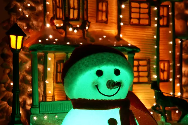 What would make an NJ town&#8217;s holiday display unconstitutional?