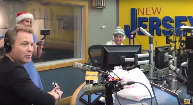 Throwback to 2015: Jax and Carl Gentry perform live in studio