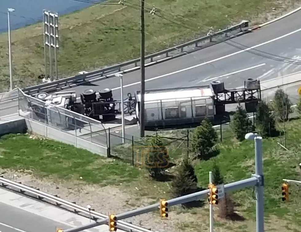 Overturned tanker shuts Route 18 access to Turnpike