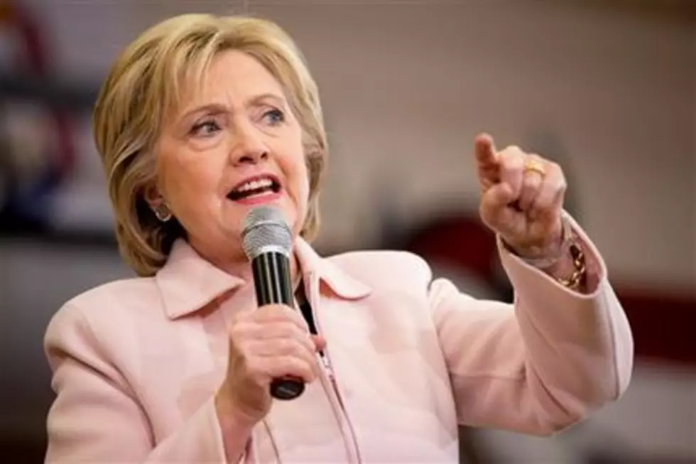 US declares 22 Clinton emails &#8216;top secret&#8217;