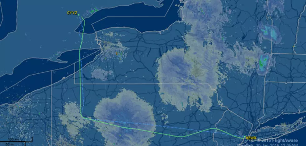 Air Canada flight from Newark drops 24,000 feet after pressurization issue