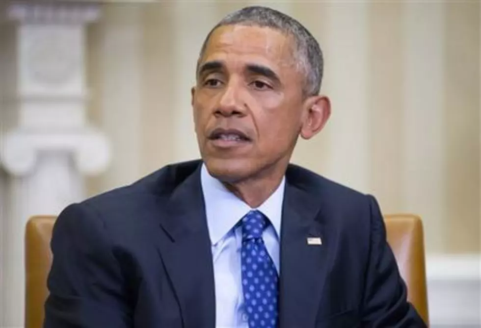 22 Senate Dems seek deportation raid halt, break with Obama