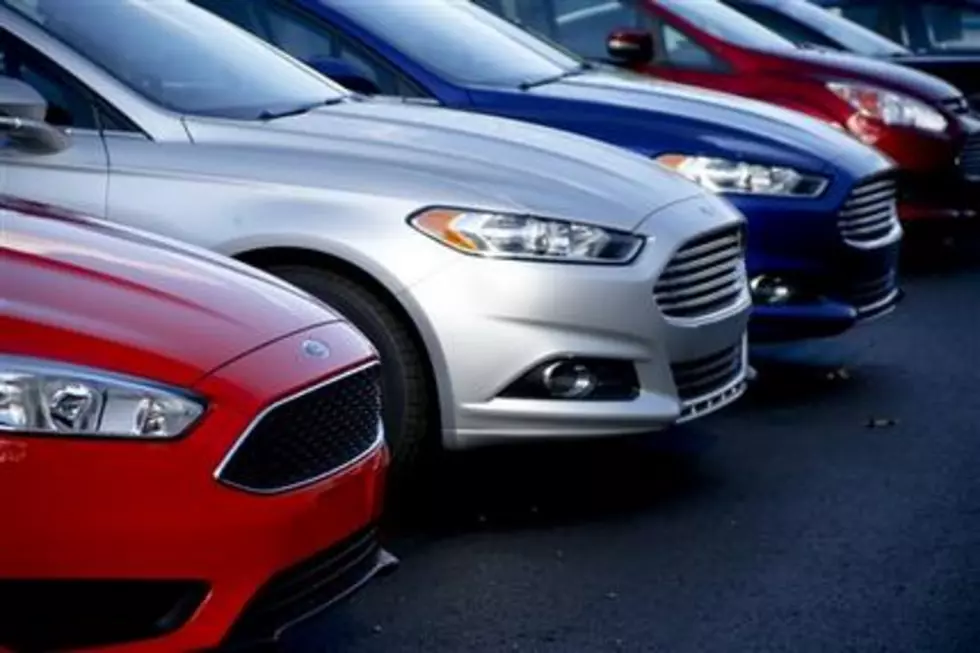 January US auto sales fall slightly due to storm