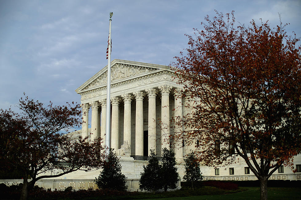 Justices give narrow win to Internet site in false data case