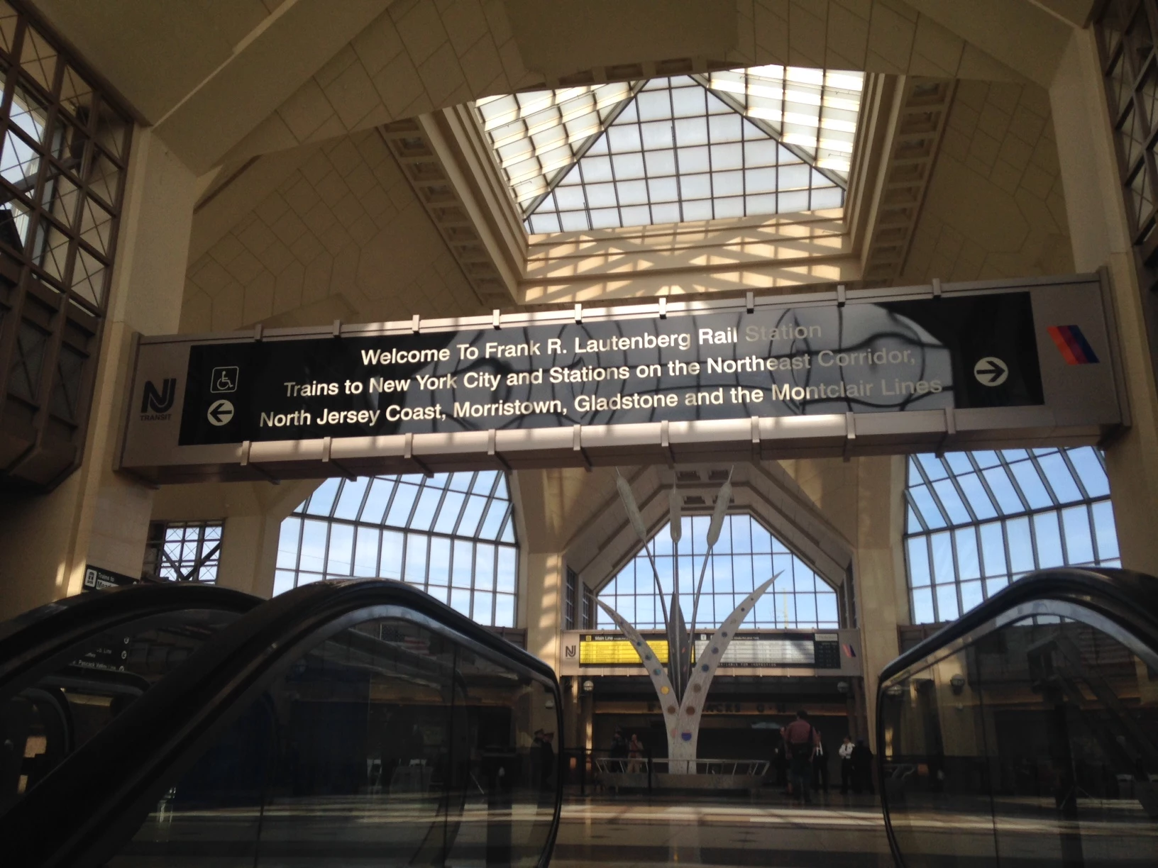 secaucus nj transit station