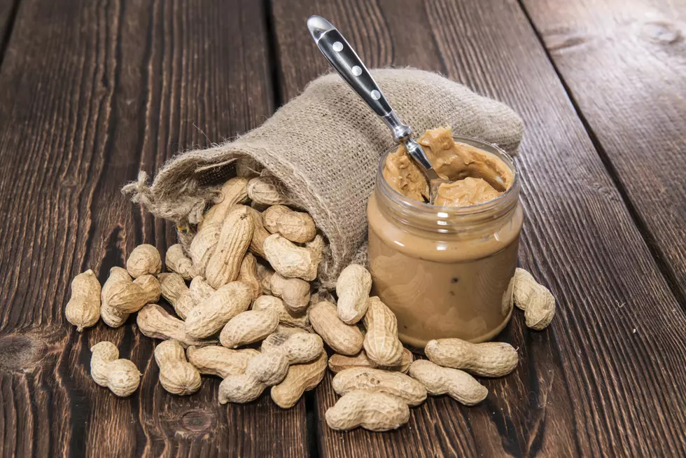 Peanuts for babies? Studies back allergy-preventing strategy