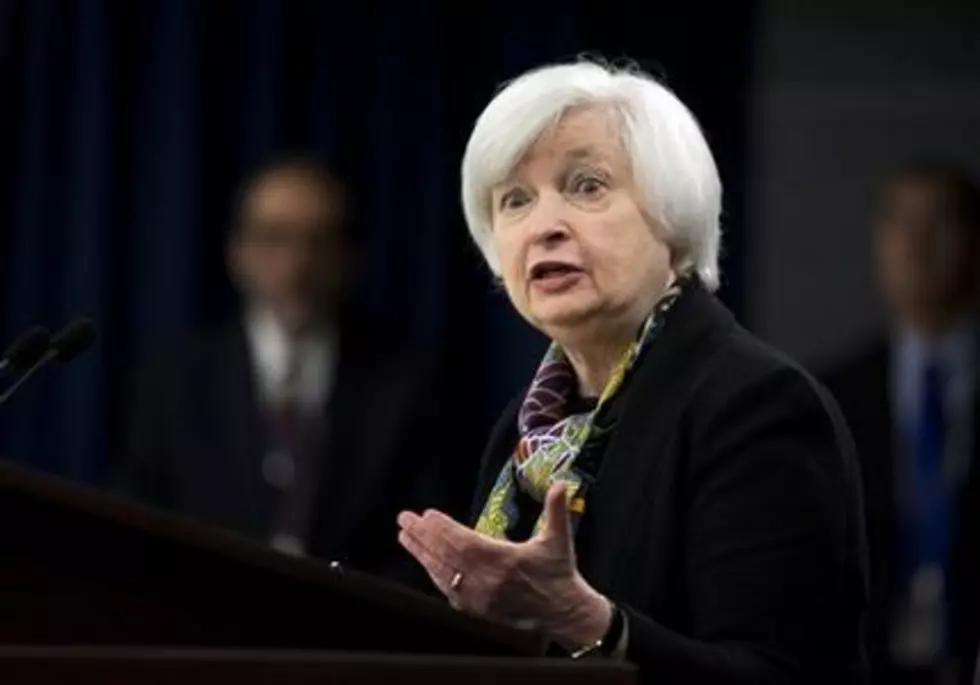 Yellen stresses that Fed foresees gradual pace of rate hikes