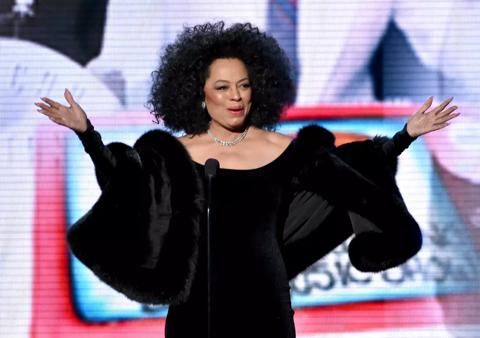 Diana Ross complains of head, neck pain in limo crash