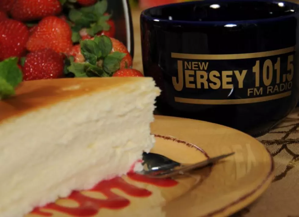Big Joe’s Classic Cheesecake with Jersey Fresh Strawberries [Recipe]