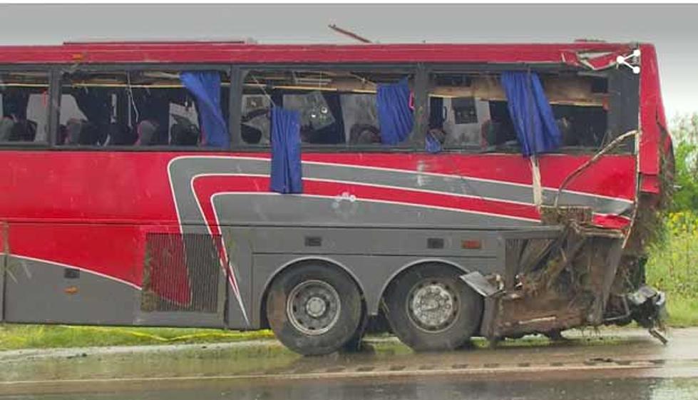Texas bus company in crash has faced vehicle problems before