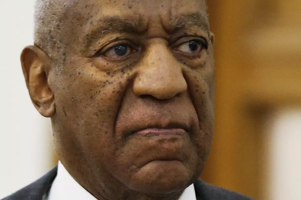 Cosby asks again to cross-examine his accuser before trial