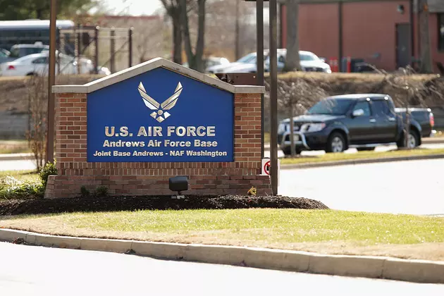 Military base near DC lifts lockdown with 1 exception