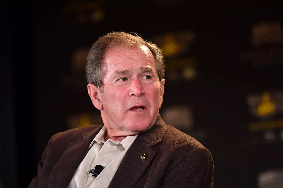 Documents: Image of chained, diapered detainees worried Bush