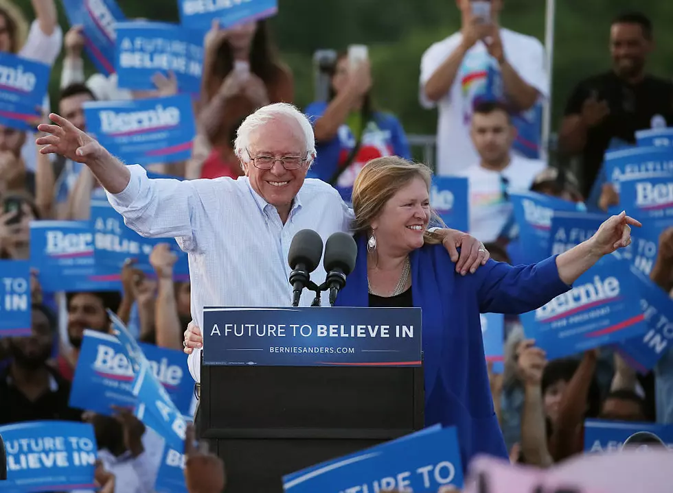 Sanders doesn&#8217;t mention Clinton at rally as Democrats search for unity
