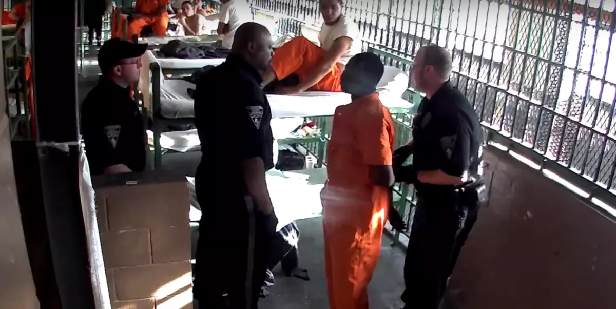 Video Shows Nj Jail Guard Hand Chopping Restrained Inmates Throat