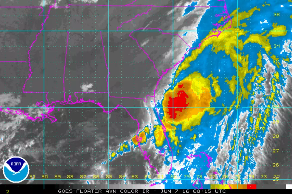 Southeast gets more rain as Tropical Storm Colin heads east