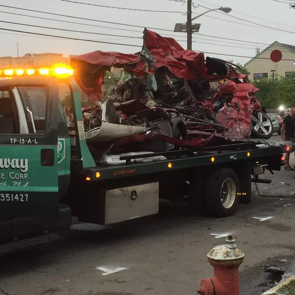 Truck driver hits 12 cars, kills one person in Elizabeth