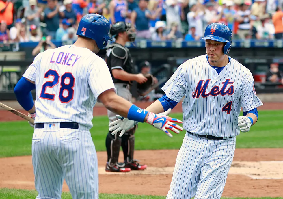 Flores hits 2 HRs, deGrom pitches Mets past Marlins 4-2