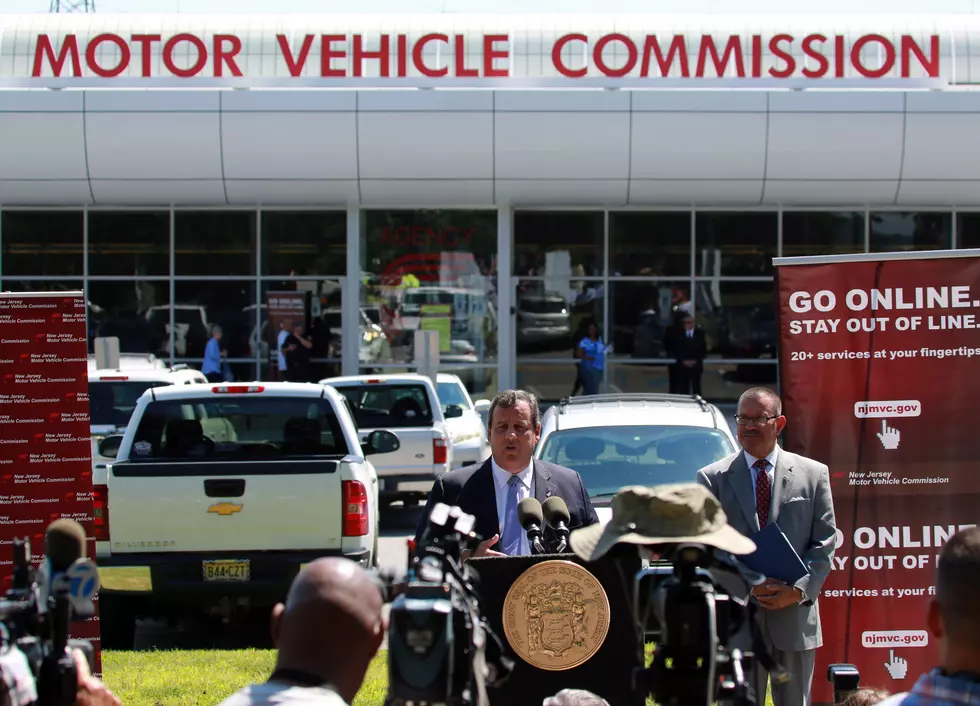 Shorter lines, no driver license fees: Christie’s plan to overhaul MVC