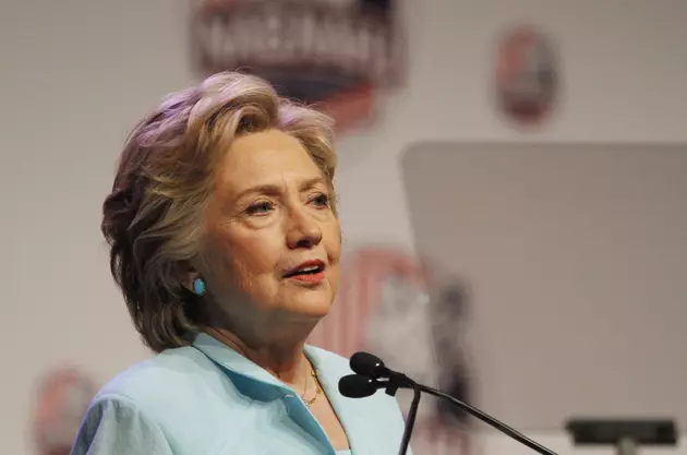 Clinton acknowledges trust issues, blames them on GOP