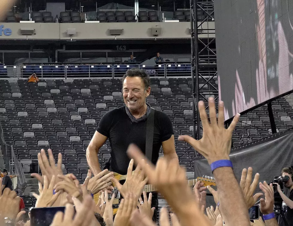 Springsteen does it again: Plays longest U.S. show ever at MetLife Stadium