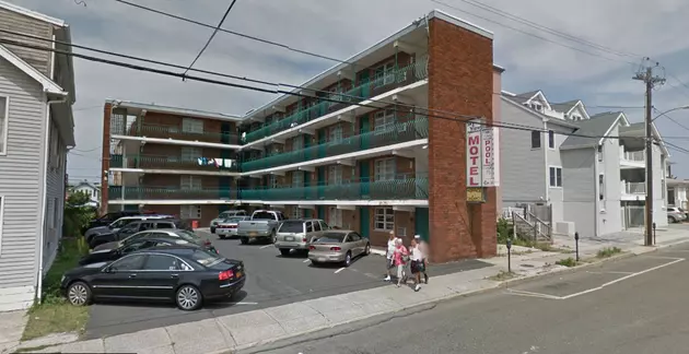 2-year-old girl falls through missing bar of shore motel balcony