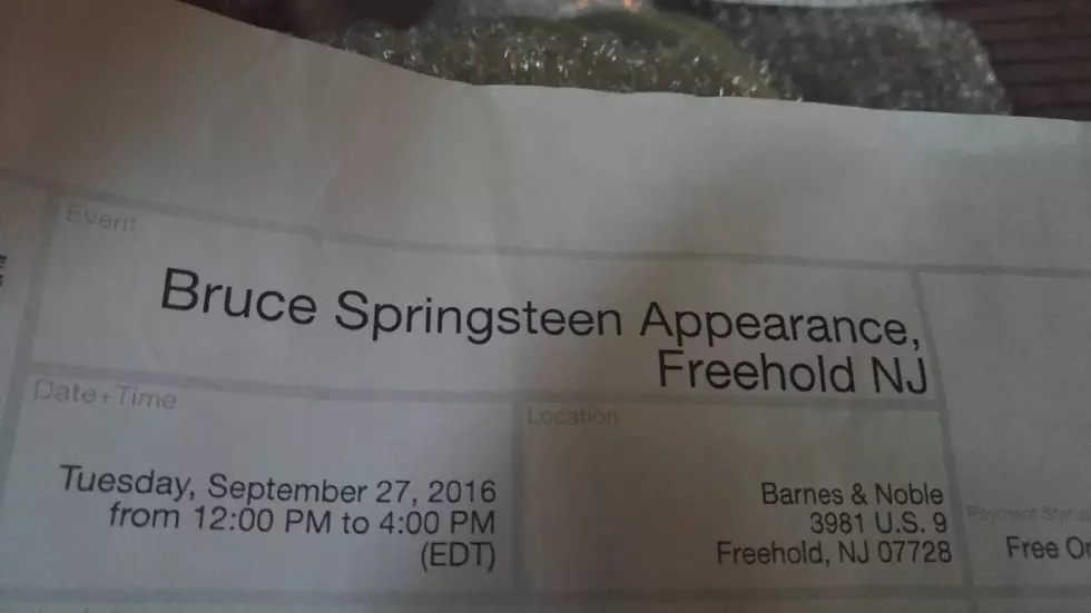 Springsteen left Freehold book signing before scheduled end time