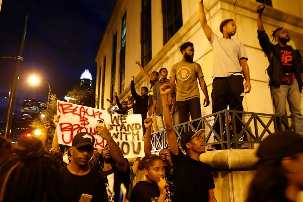 2nd night of violent protests over Charlotte police shooting