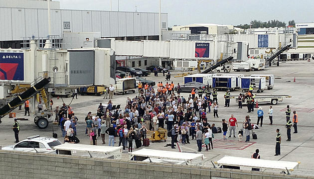 Police: 5 dead, 8 injured in shooting at Florida airport