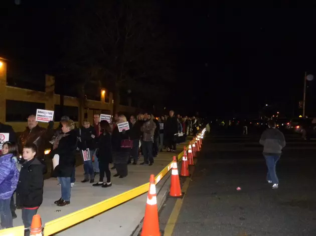 Monmouth County residents flood public hearing on proposed JCP&#038;L project