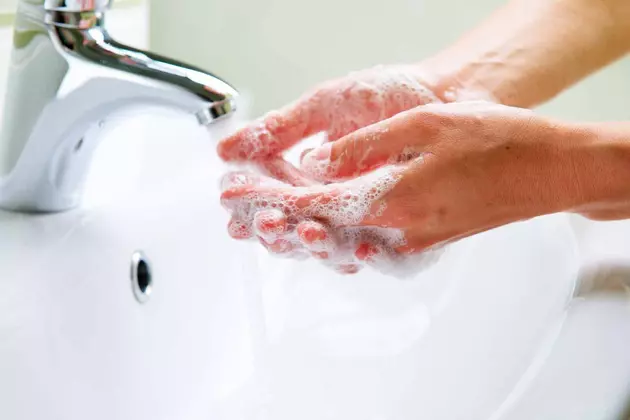 Hot water or cold? Doesn&#8217;t matter for hand washing, Rutgers study finds