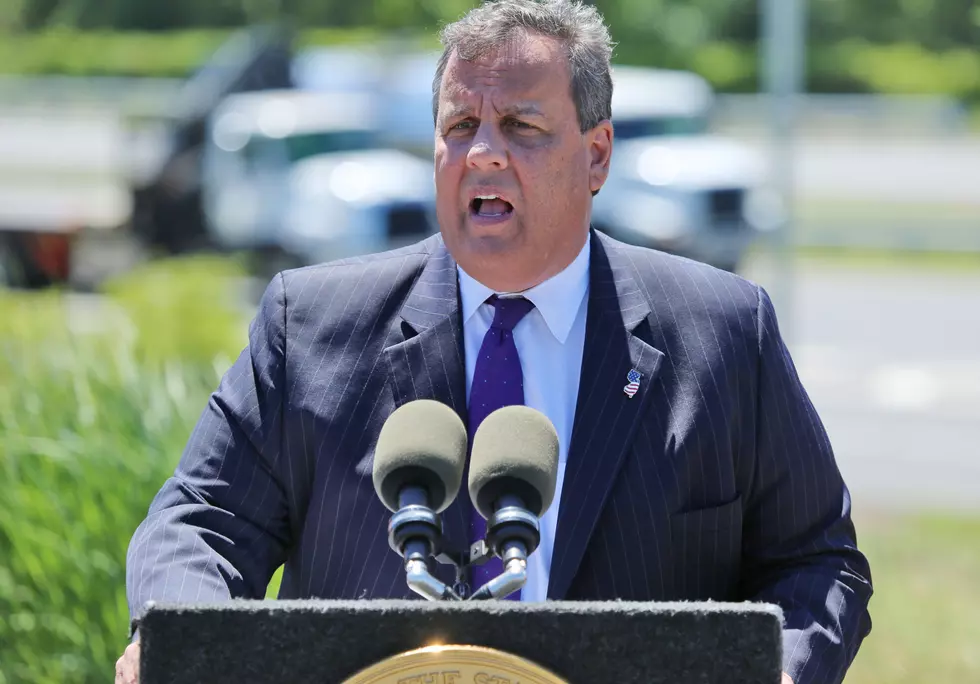 Christie: Dems not ‘politically stupid’ enough to shut government over school aid