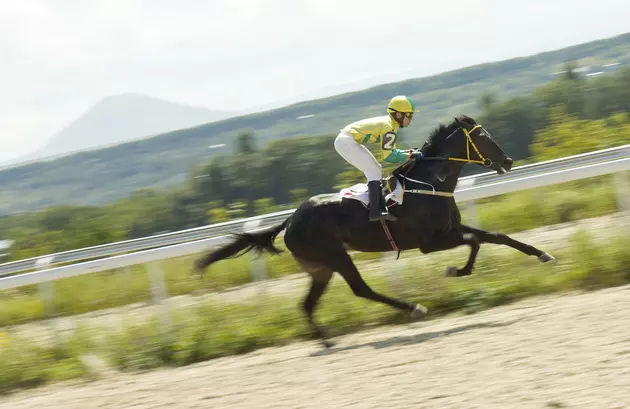 NJers could soon bet on horse races that have already happened