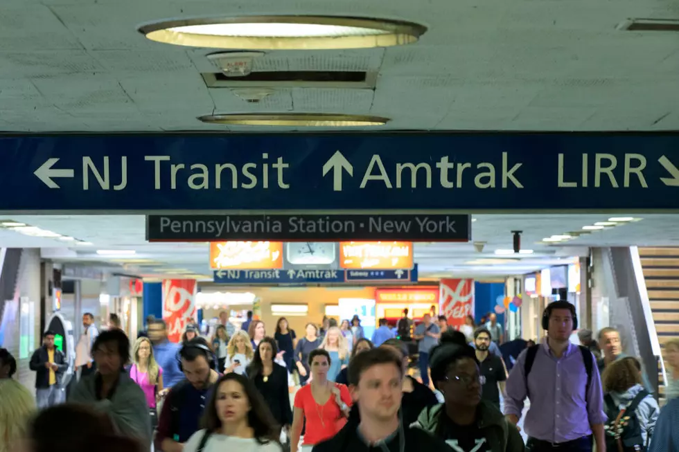 NJ Transit train derails at NY Penn Station, no passengers on board